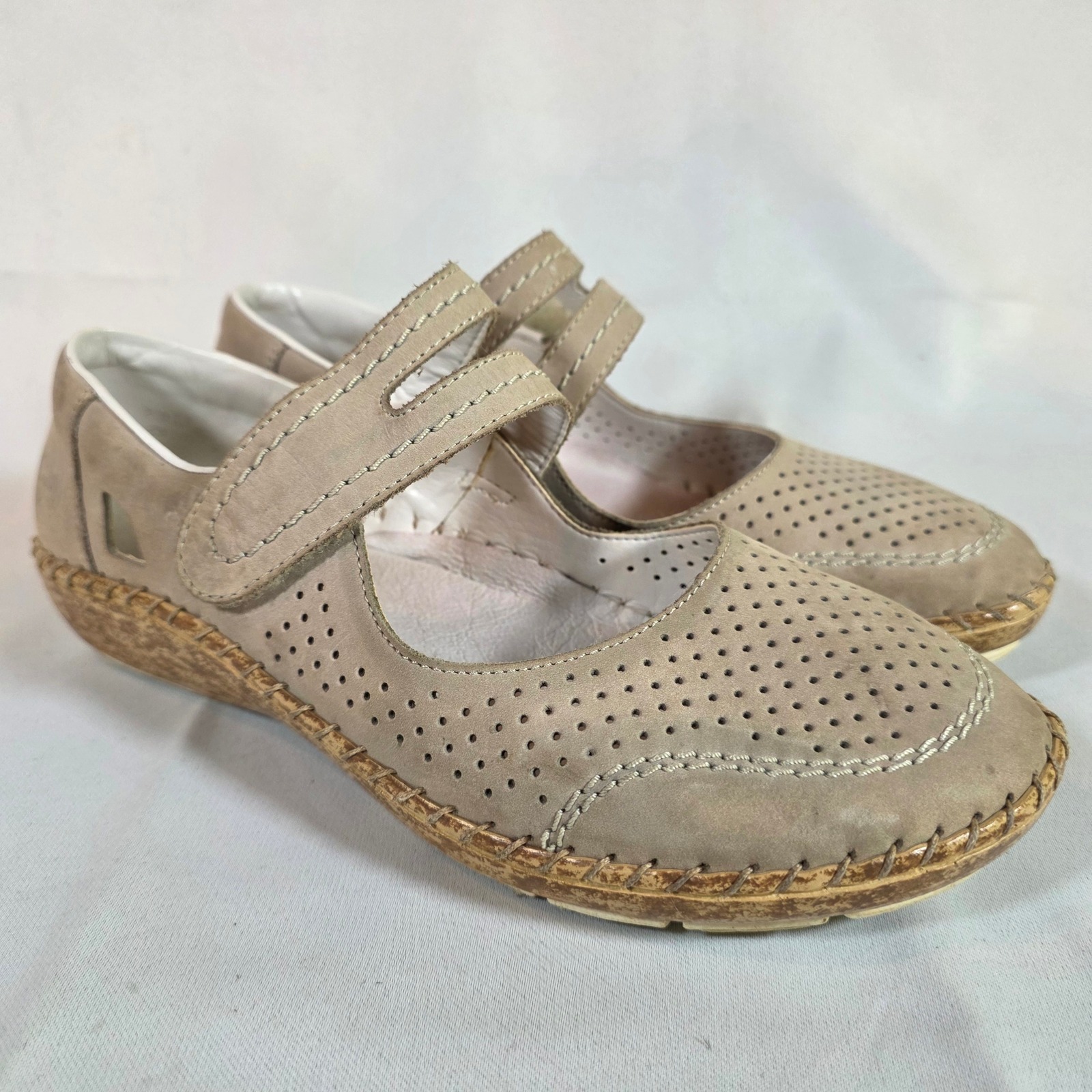 Rieker Antistress Womens 39 Beige Leather Perforated Mary Jane Flats 44895
